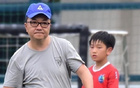 无证教练苦心孤诣九年投入5800万元，带领14名孩子逆风翻盘勇夺欧洲冠军，所有奖金全部归属孩子们！